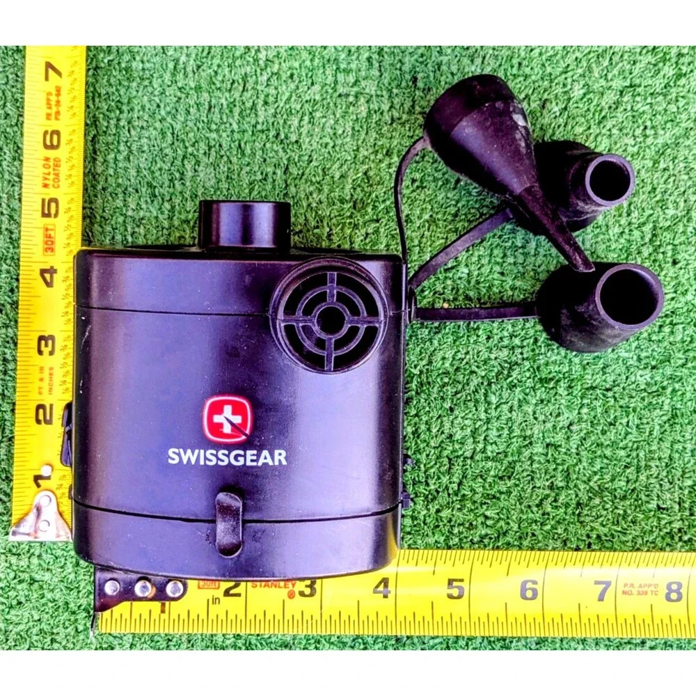 BROKEN LATCH Swissgear Battery Powered Air Pump w/Attachments Inflator Deflator